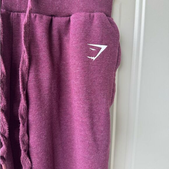 Gymshark Ark High‎ Waisted Joggers in Berry Red Womens Size M Tie Ankle Wrap - Picture 2 of 8